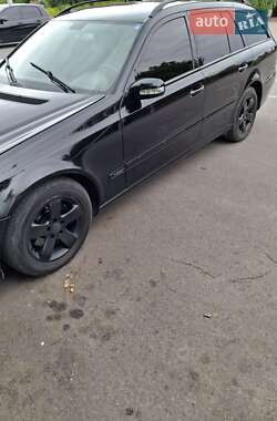 Универсал Mercedes-Benz E-Class 2004 в 