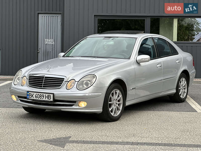 Седан Mercedes-Benz E-Class 2005 в Ровно