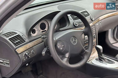 Седан Mercedes-Benz E-Class 2005 в 