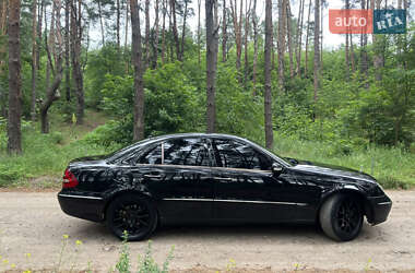 Седан Mercedes-Benz E-Class 2003 в 