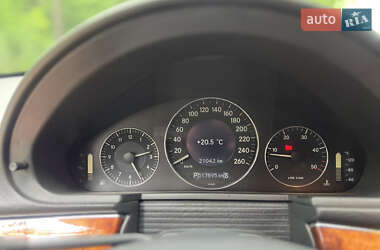 Седан Mercedes-Benz E-Class 2003 в 