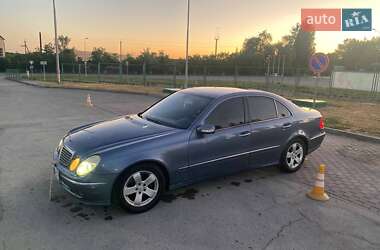 Седан Mercedes-Benz E-Class 2003 в 