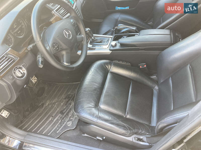 Седан Mercedes-Benz E-Class 2012 в Сумах