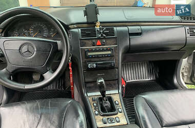 Седан Mercedes-Benz E-Class 1998 в 