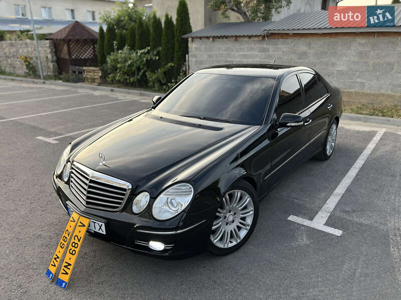 Седан Mercedes-Benz E-Class 2007 в Львове
