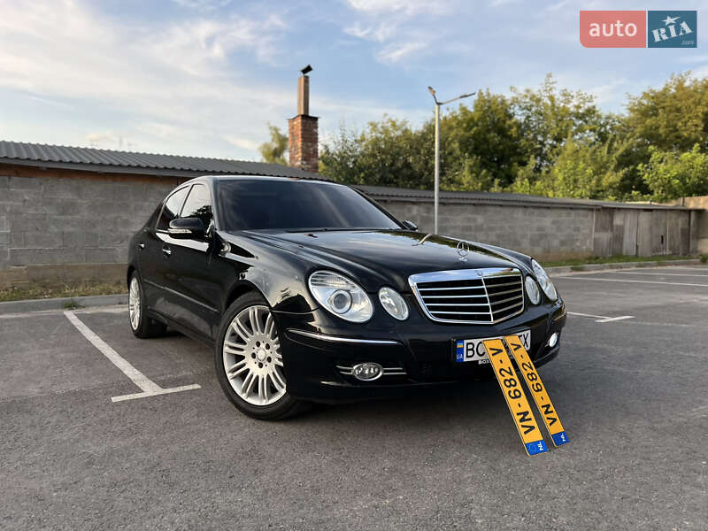 Седан Mercedes-Benz E-Class 2007 в Львове