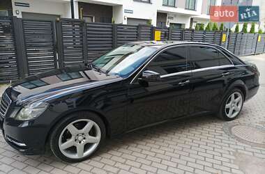 Седан Mercedes-Benz E-Class 2013 в 