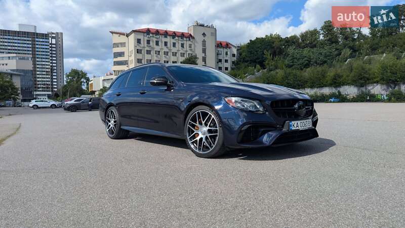 Универсал Mercedes-Benz E-Class 2018 в Киеве