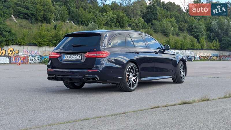 Универсал Mercedes-Benz E-Class 2018 в Киеве