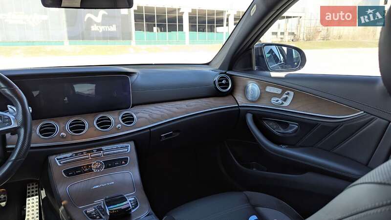 Универсал Mercedes-Benz E-Class 2018 в Киеве