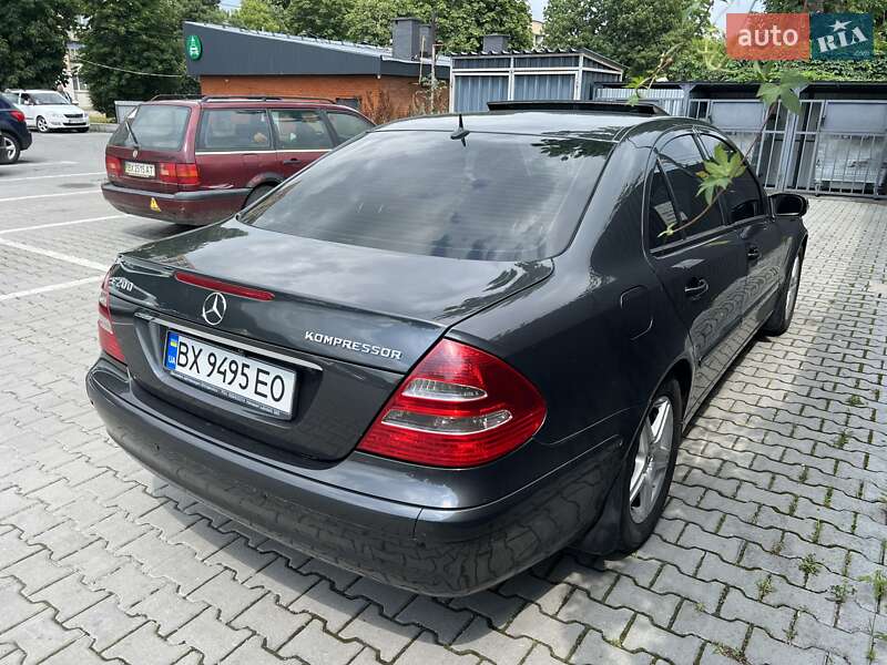 Седан Mercedes-Benz E-Class 2004 в Хмельницком