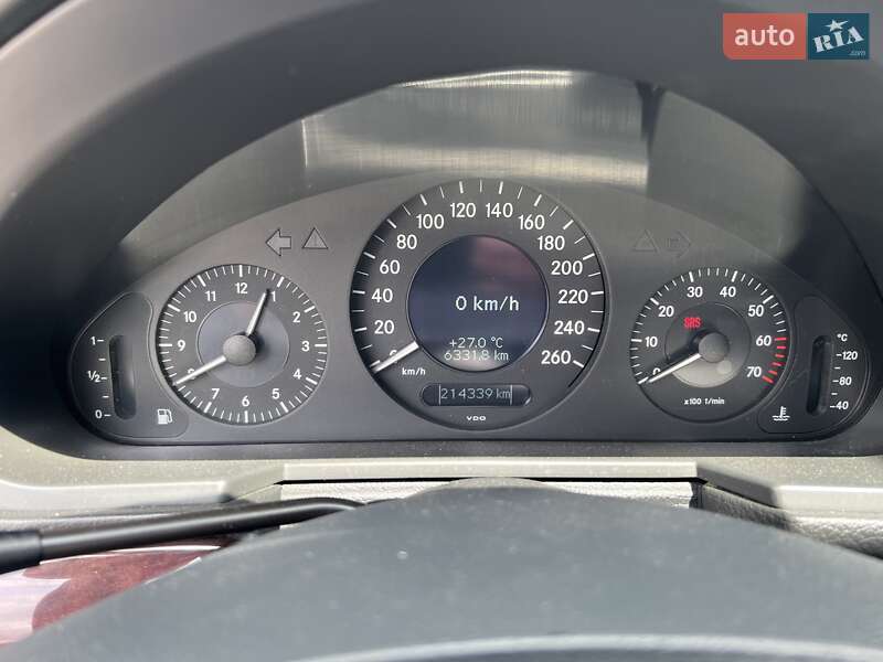 Седан Mercedes-Benz E-Class 2004 в Хмельницком