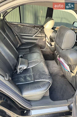 Седан Mercedes-Benz E-Class 2001 в 