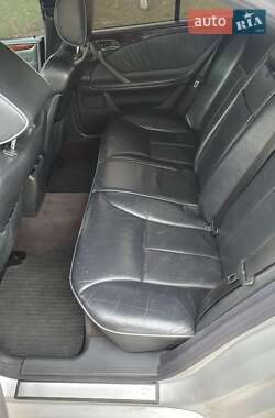 Седан Mercedes-Benz E-Class 2001 в 