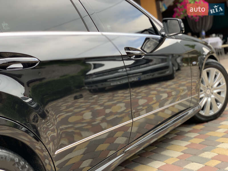 Седан Mercedes-Benz E-Class 2012 в Ивано-Франковске