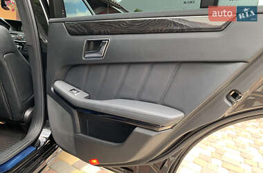 Седан Mercedes-Benz E-Class 2012 в 