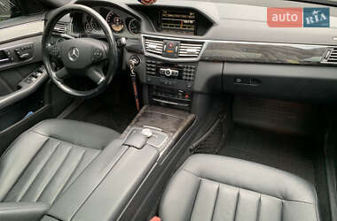 Седан Mercedes-Benz E-Class 2012 в 
