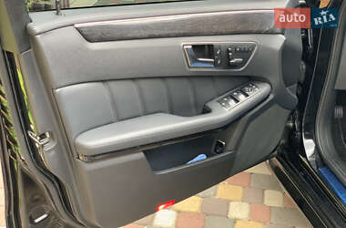 Седан Mercedes-Benz E-Class 2012 в 