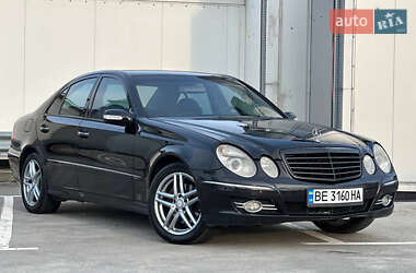 Седан Mercedes-Benz E-Class 2005 в Києві