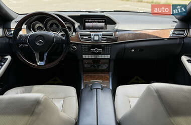 Седан Mercedes-Benz E-Class 2013 в 