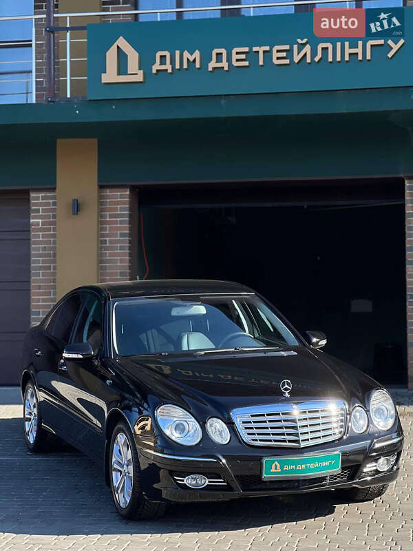 Седан Mercedes-Benz E-Class 2008 в Киеве