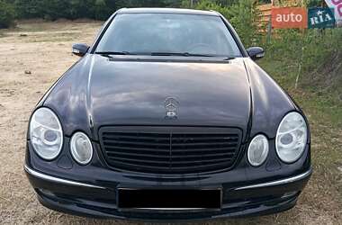 Седан Mercedes-Benz E-Class 2005 в 