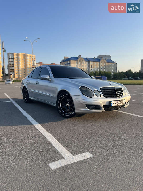 Седан Mercedes-Benz E-Class 2006 в Каменец-Подольском