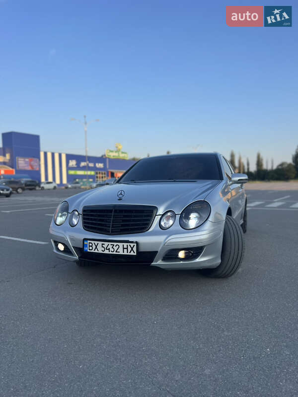 Седан Mercedes-Benz E-Class 2006 в Каменец-Подольском