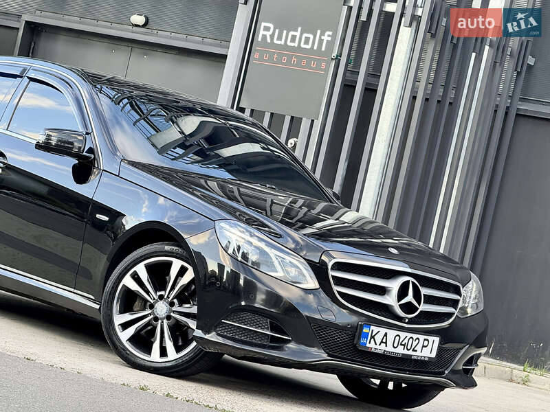 Седан Mercedes-Benz E-Class 2015 в Киеве