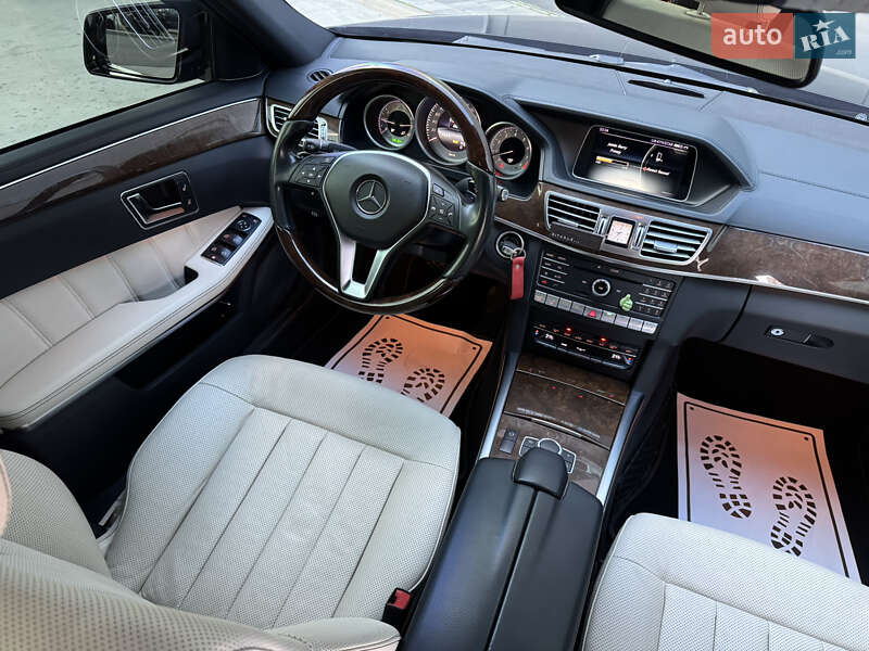 Седан Mercedes-Benz E-Class 2015 в Киеве