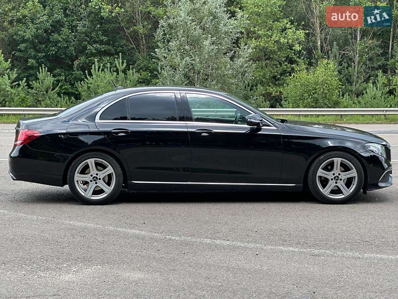Седан Mercedes-Benz E-Class 2018 в Луцьку