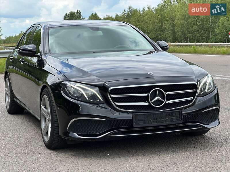 Седан Mercedes-Benz E-Class 2018 в Луцьку