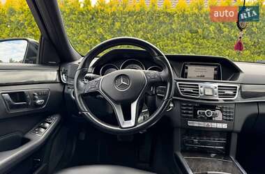 Седан Mercedes-Benz E-Class 2013 в 