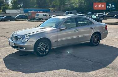Седан Mercedes-Benz E-Class 2003 в 