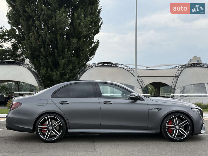 Седан Mercedes-Benz E-Class 2018 в Киеве