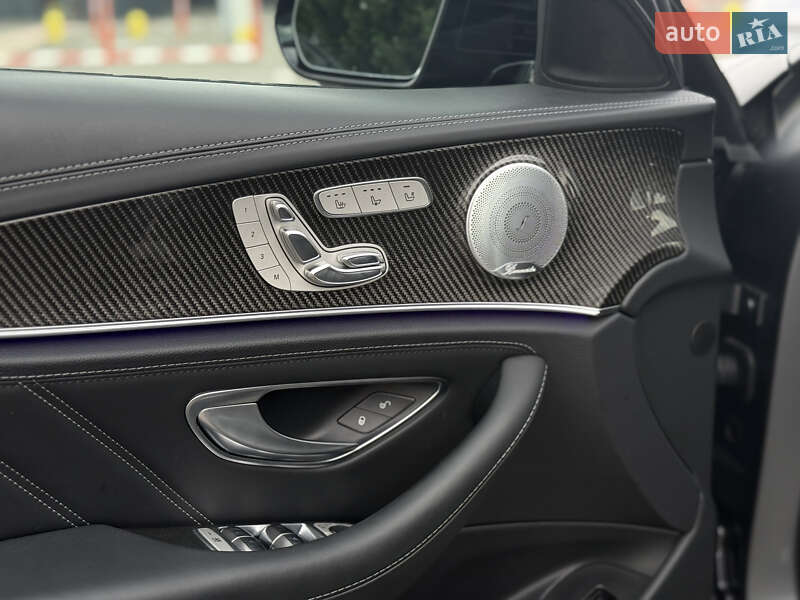 Седан Mercedes-Benz E-Class 2018 в Киеве