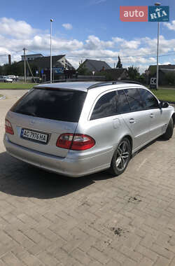 Универсал Mercedes-Benz E-Class 2005 в 
