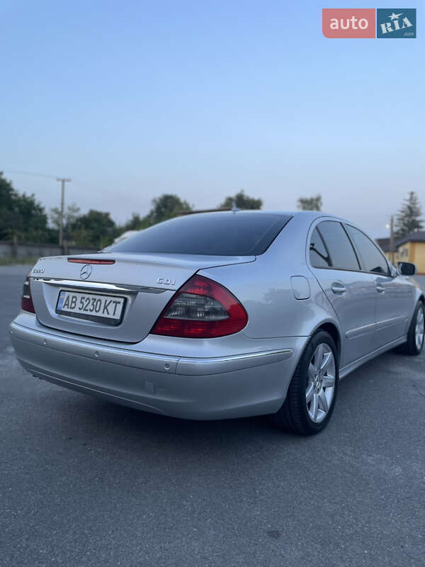 Седан Mercedes-Benz E-Class 2006 в Ильинцах
