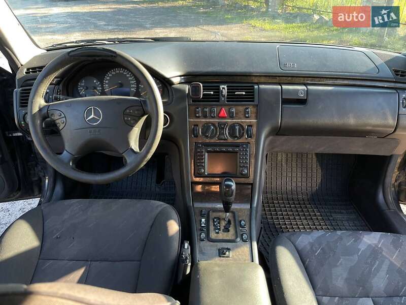 Універсал Mercedes-Benz E-Class 2000 в Рівному фото 5 Універсал Mercedes-Benz E-Class 2000 в Рівному