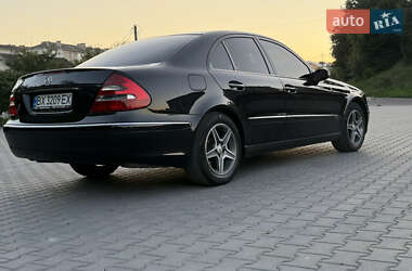 Седан Mercedes-Benz E-Class 2005 в 