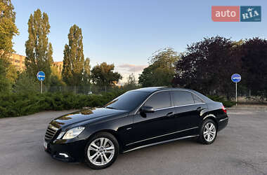 Седан Mercedes-Benz E-Class 2009 в Миколаєві
