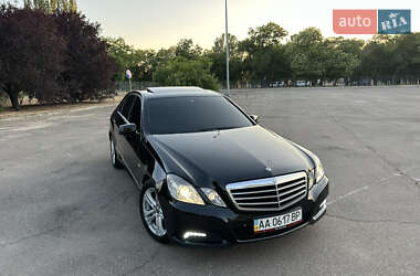 Седан Mercedes-Benz E-Class 2009 в 