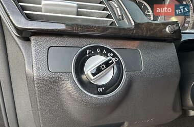 Седан Mercedes-Benz E-Class 2009 в 