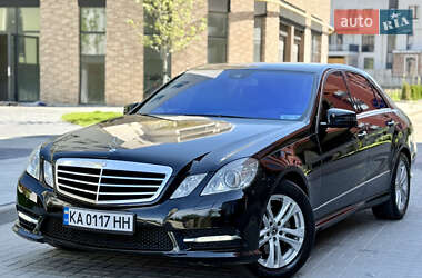 Седан Mercedes-Benz E-Class 2012 в 