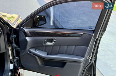 Седан Mercedes-Benz E-Class 2012 в 