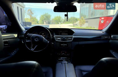 Седан Mercedes-Benz E-Class 2012 в 