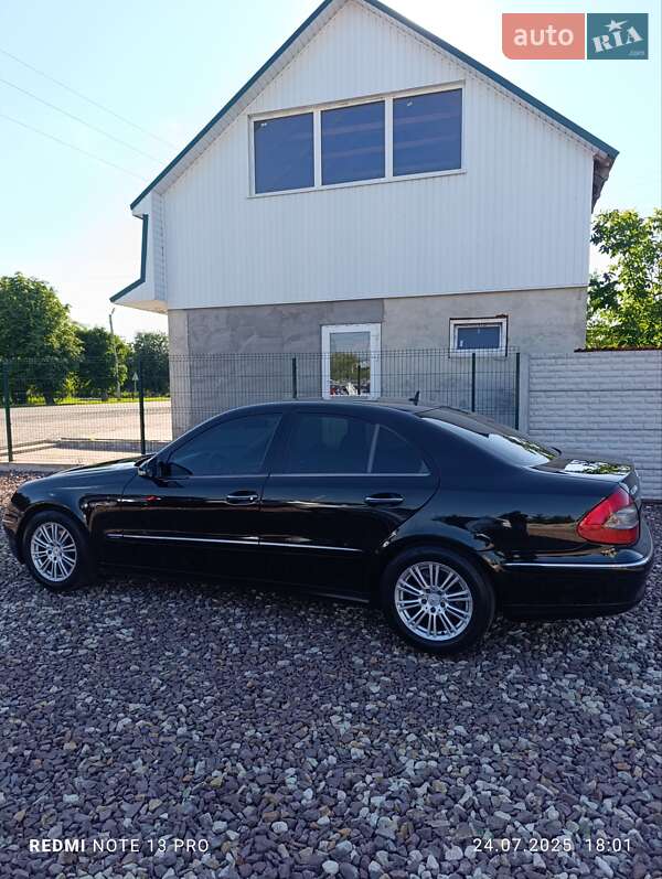 Седан Mercedes-Benz E-Class 2007 в Бучачі
