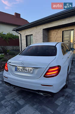 Седан Mercedes-Benz E-Class 2019 в 