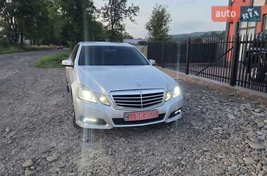 Седан Mercedes-Benz E-Class 2010 в 