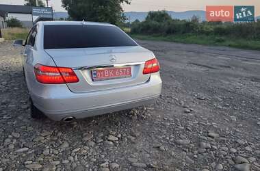 Седан Mercedes-Benz E-Class 2010 в 